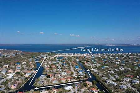 760 Windlass Way Sanibel, FL 33957