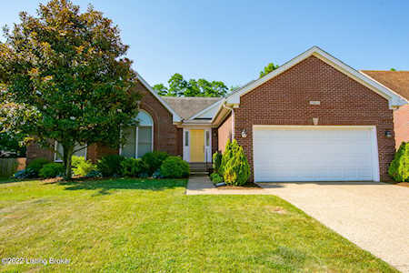 13511 Forest Bend Cir Louisville, KY 40245