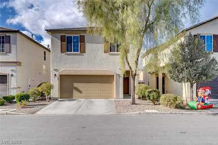 5667 Foxglove Field St Las Vegas, NV 89130