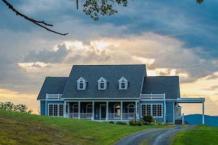 1012 Foster Hill Rd Littleton, NH 03561
