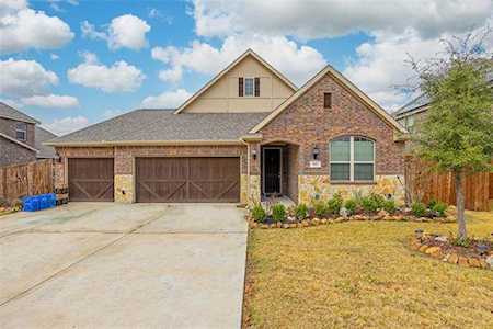 111 Carriage Run Drive Wylie, TX 75098