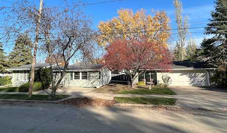759 W 17th Ave Oshkosh, City of Oshkosh, WI 54902