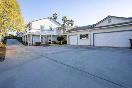 1481 Los Cedros Ln Escondido, CA 92026