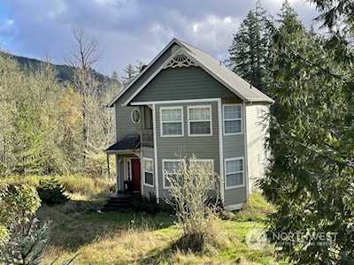 326 P G Sweet Rd Kelso, WA 98626