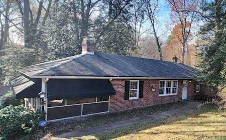 5249 Gravelbrook Dr Ampthill, VA 23234