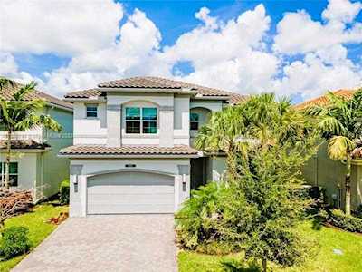 9881 Steamboat Springs Cir Delray Beach, FL 33446