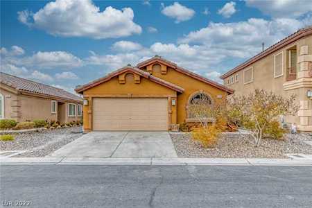 8256 Ice Train Ave Las Vegas, NV 89131