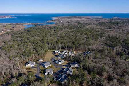 102 Fairhaven Rd #6 Mattapoisett, MA 02739