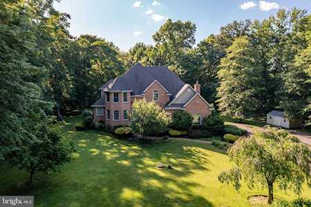 11 Pine Acres Dr Medford, NJ 08055
