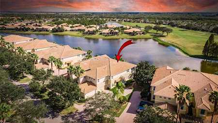 1372 Emerald Dunes Dr Sun City Center, FL 33573
