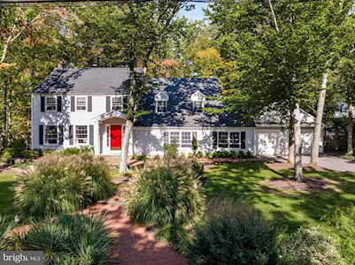 58 Coopers Run Dr Cherry Hill, NJ 08003
