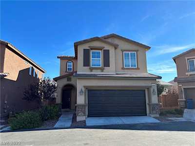 8036 Satin Carnation Ln Las Vegas, NV 89166