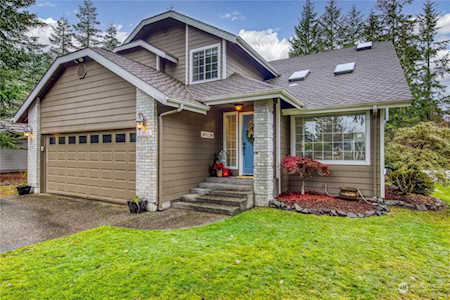 6250 Gleneagle Ave SW Port Orchard, WA 98367