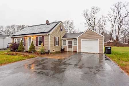 55 Vernon St Bridgewater, MA 02324