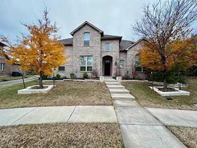 7507 Graystone Drive Sachse, TX 75048