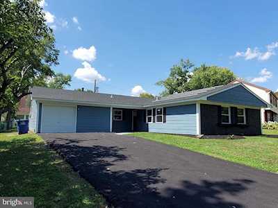 194 Northampton Dr Willingboro, NJ 08046