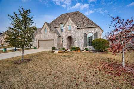 1417 Haverford Lane Lantana, TX 76226