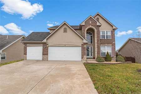 113 Shadow Pointe Dr Wentzville, MO 63385