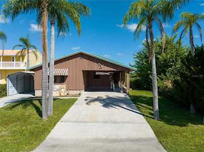 6709 Driftwood Dr Hudson, FL 34667