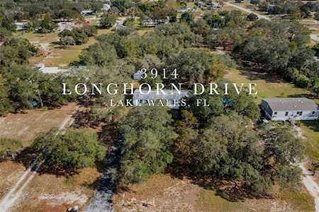 3914 Longhorn Dr Lake Wales, FL 33898