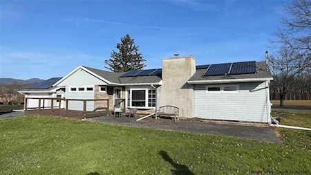 1206 Churchland Lane Saugerties, NY 12477