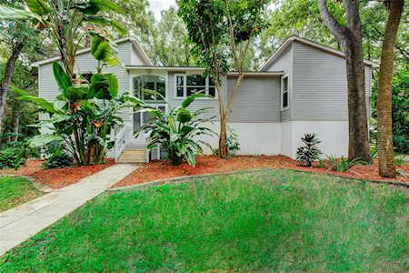 222 Arlington Ave E Oldsmar, FL 34677