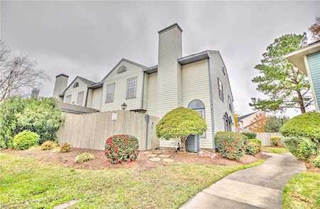 4508 Genoa Circle Virginia Beach, VA 23462