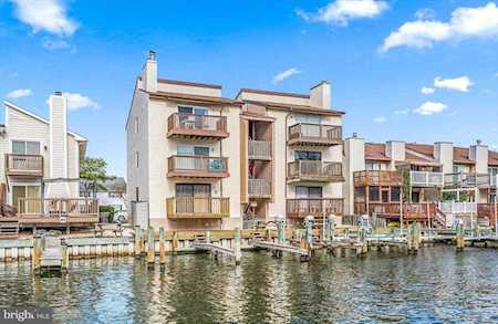 725 94th St #201 Ocean City, MD 21842