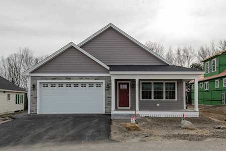 38 Mulberry Ln #23 Epping, NH 03042
