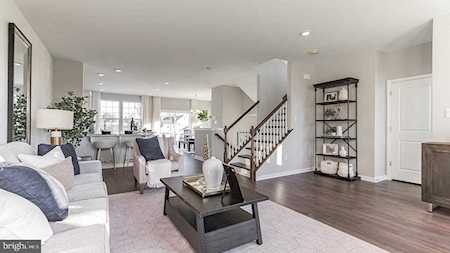 53 Autumn Park Dr Medford, NJ 08055