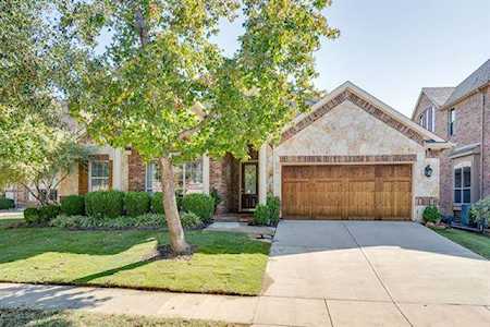 8330 Navisota Drive Lantana, TX 76226