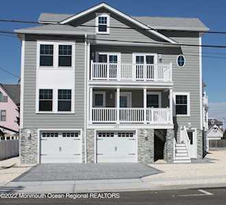 103 Philadelphia Ave Point Pleasant Beach, NJ 08742