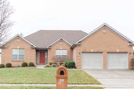 212 Juniper Dr Nicholasville, KY 40356