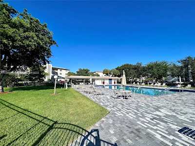 3402 Bimini Ln #F1 Coconut Creek, FL 33066