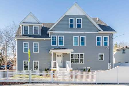 10 Washington Ave #10 Natick, MA 01760