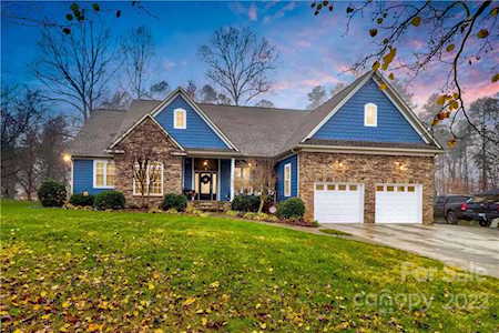 2673 Canepatch Dr Denver, NC 28037