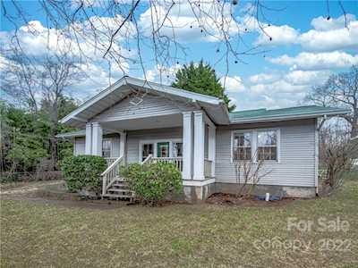 4 Parker Rd Asheville, NC 28803