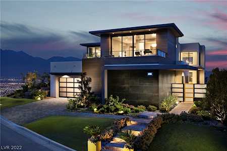 653 Overlook Rim Dr Henderson, NV 89012