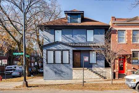 5434 N Ashland Ave #1 Chicago, IL 60640