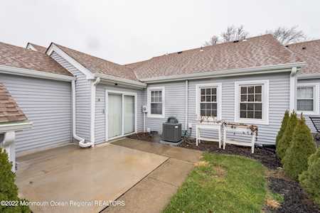 32E Plaza De Las Lobos #1000 Freehold, NJ 07728