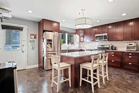 349 New York Ave #2 Jersey City, NJ 07307