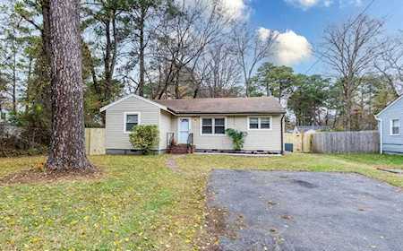 5818 Bertrand St Portsmouth, VA 23703