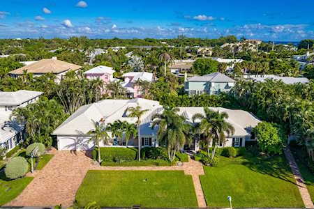 1215 Crestwood Drive Delray Beach, FL 33483