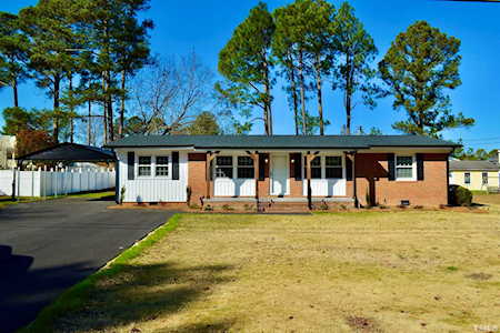 1005 N Johnson Drive Benson, NC 27504
