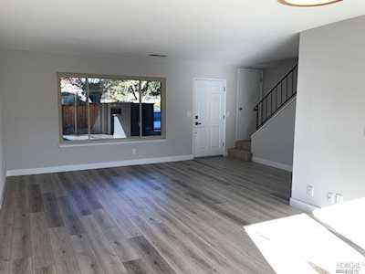 1860 Primavera Drive Santa Rosa, CA 95409