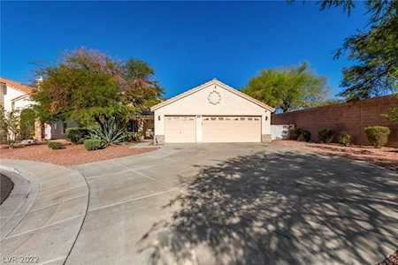 2749 Fresh Pond Ct Henderson, NV 89052