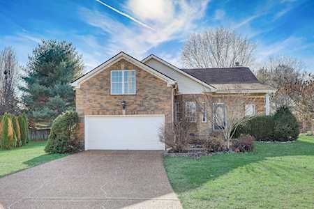 2744 Nottingham Ct Thompsons Station, TN 37179