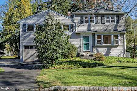 355 Walnut Ln Princeton, NJ 08540