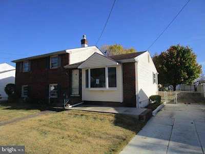 241 Mcclelland Ave Bellmawr, NJ 08031