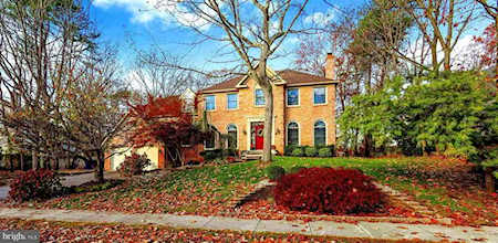 127 Forrest Hills Dr Voorhees, NJ 08043